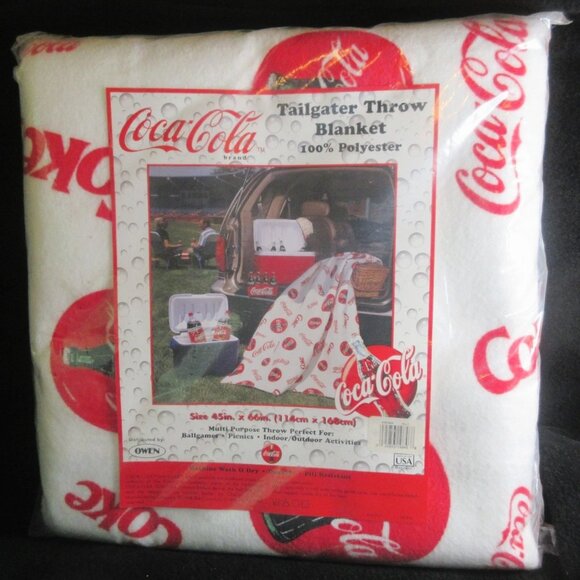NEW Vintage Coca-Cola Tailgater Throw Blanket 45" x 66" Red White Black - Picture 1 of 4